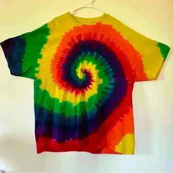 koloa Other - Koloa rainbow spiral tie dye shirt